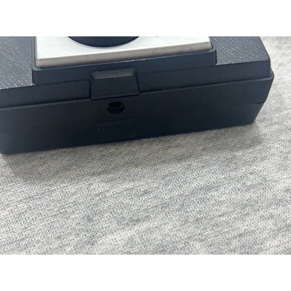 Kodak Instamatic X-30  Camera Black f11/43mm Lens  1971 - Picture 5 of 10